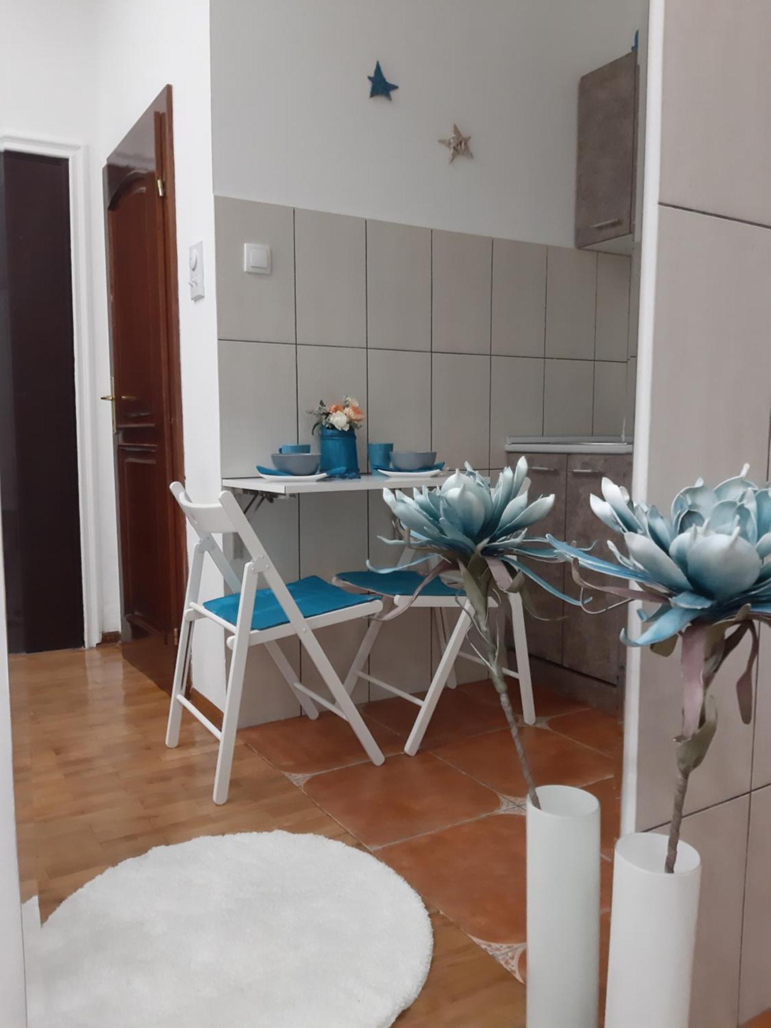 Fedra Lägenhet Novi Sad Exteriör bild